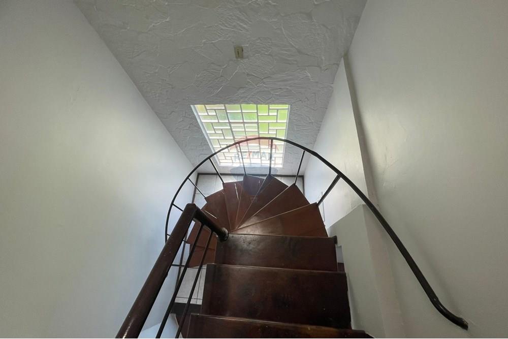 Casa Comercial - Alugar - Toledo , Paraná - WhatsApp Image 2025-12-19 at 08.44.03 (4).jpeg - 960131052-22